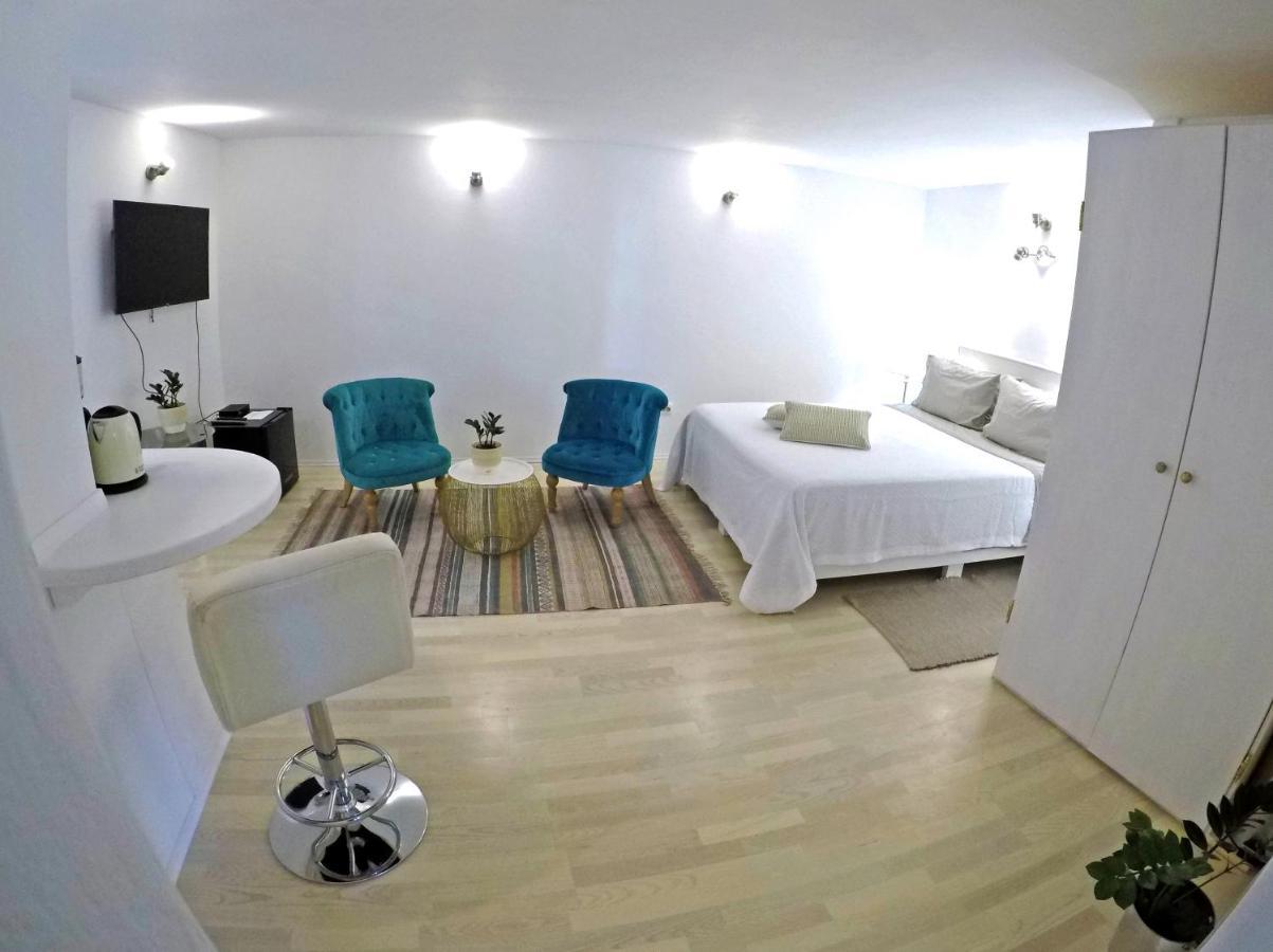 Swan City Apartment & Room シベニク エクステリア 写真